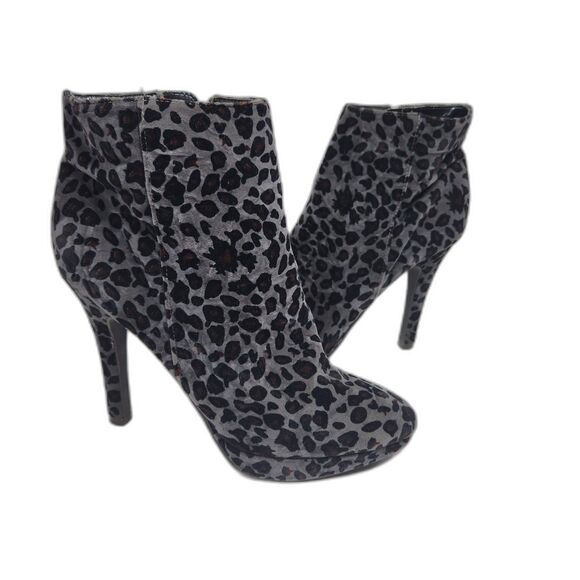 Women's Leopard Print Booties Stiletto Heels Dark Gray Velvet Size 8M - Picture 3 of 11